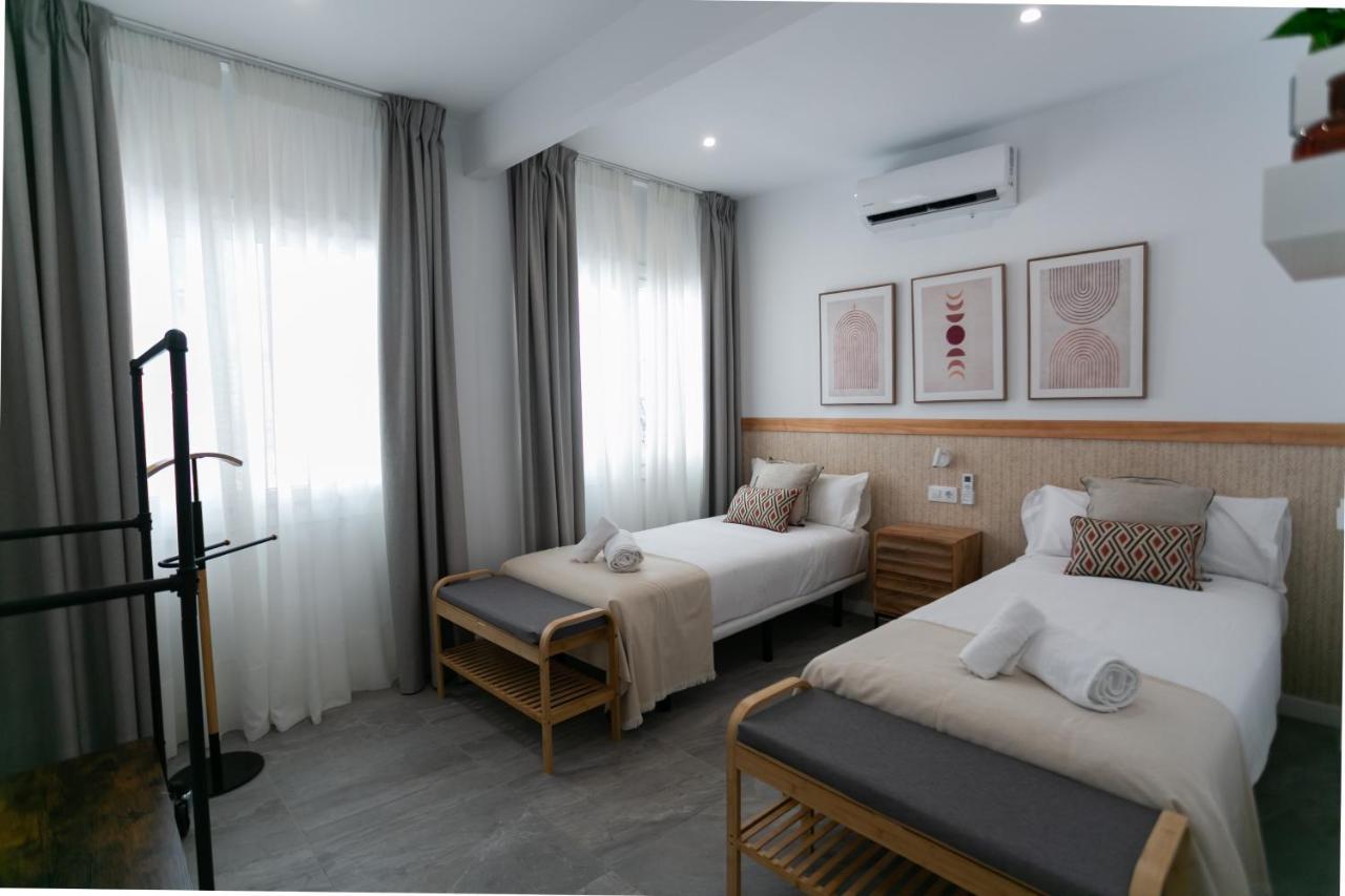 Lujoso Con Piscina Compartida 1 * Siviglia